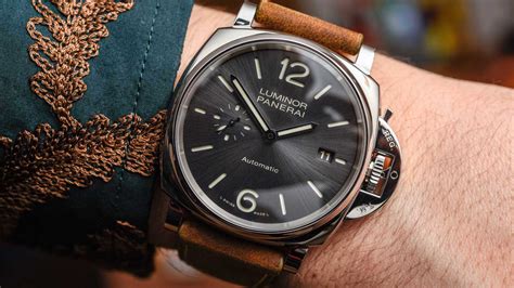 panerai due wristshot|panerai luminor due price.